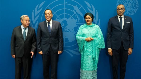 مدبولي يلتقي سكرتير