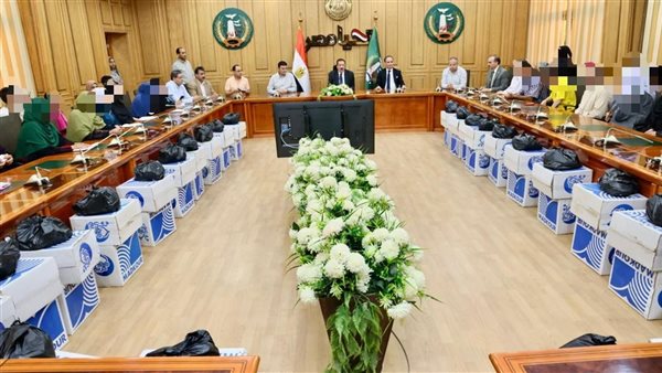 لقاء محافظ المنوفية