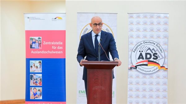 محمد عبد اللطيف وزير