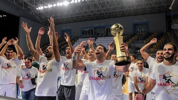 فريق كرة اليد بنادي