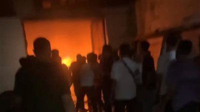 حريق يلتهم مصبغة بالمنطقة الصناعية في المحلة.. والحماية المدنية تدفع بـ8 سيارات إطفاء