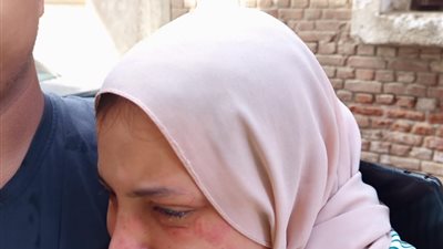 بسبب إلغاء حجز فستان.. فتاة تتهم صاحبة أتيليه بالتعدي عليها: عورتني علشان 200 جنيه