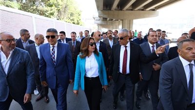 تأكيدًا لـ القاهرة 24.. وزيرة التنمية المحلية ومحافظ الجيزة يتفقدان أعمال تطوير المنطقة المحيطة بمستشفى بولاق الدكرور العام