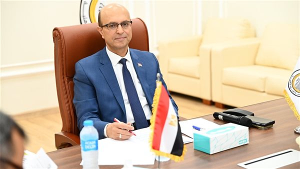 رئيس جامعة أسيوط