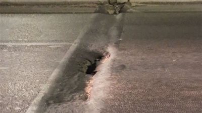 ظهور حفرة بمحور عدلي منصور ببني سويف.. ومطالبات بسرعة الإصلاح