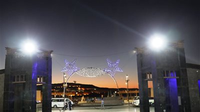 محافظ أسوان: تكثيف أعمال صيانة الإنارة العامة بالشوارع الحيوية تزامنا مع انطلاق الموسم السياحي الجديد