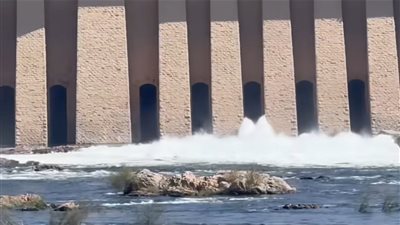 مصدر بالري عن فتح بوابات خزان أسوان وتدفق المياه: تصريف طبيعي ولا قلق منه