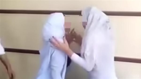 جانب من الفيديو المتداول