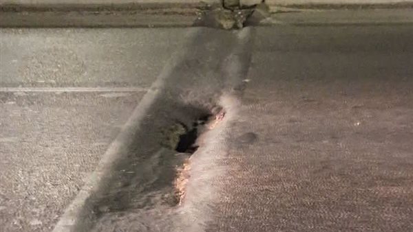 ظهور حفرة بمحور عدلي