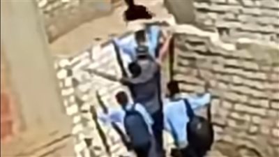 تداول مقطع فيديو يزعم هروب الطلاب من مدرسة بأسيوط.. والتعليم يرد