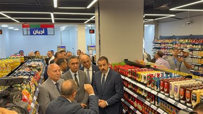 وزير التموين: رفض التعامل مع أي مورد لا يقدم أسعارًا مميزة تقل عن سعر السوق داخل كاري أون