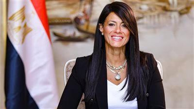 المشاط لـ القاهرة 24: نخطط لتوطين صناعات عربات القطارات والأدوية بالتعاون مع فرنسا