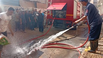 الحماية المدنية بالمنوفية تسيطر على حريق مخبز في الشهداء 