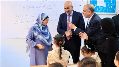 خلال زيارته مدارس المنيا.. وزير التعليم يشدد على متابعة مجموعات التقوية لدعم مستوى الطلاب