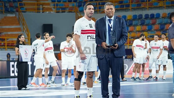 تكريم أحمد الأحمر