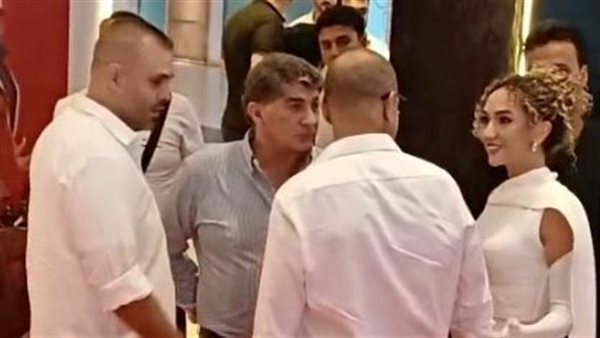 أشرف عبد الباقي وابنته