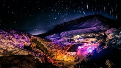 أطلقوا عليها مدينة السحر والجمال والغطس واليوجا وتسلق الجبال.. تعرف على أجمل الأماكن السياحية بمدينة دهب