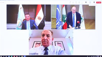 وزير الزراعة: استوردنا 53 ألف طن تفاح لبناني عام 2024