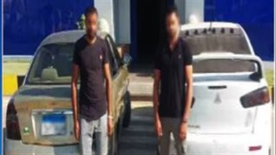 موكب زفاف.. ضبط قائدي سيارتين سمحا للصغار بالجلوس أعلى العربة حال سيرها في الشرقية 