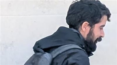 لص بريطاني يطبخ بيتزا ويشرب القهوة خلال سرقة قصر قيمته 1.5 مليون جنيه إسترليني | تفاصيل