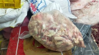 ضبط 3.6 طن دهون حلواني وكبدة فاسدة بمصنع لحوم في شبين القناطر