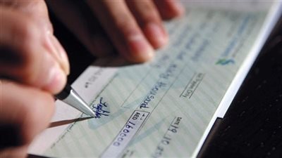 تجديد حبس المتهمين بالنصب على مواطن خليجي بالشيخ زايد والاستيلاء على مليون جنيه وإيصالات أمانة