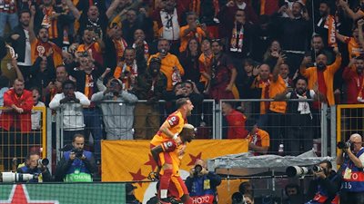 بمشاركة صلاح.. ليفربول يخسر من جلطة سراي في دوري أبطال أوروبا