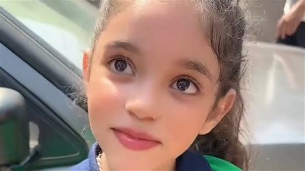 الصغيرة صاحبة خاتم