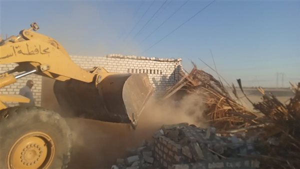 حملة إزالات بأسيوط