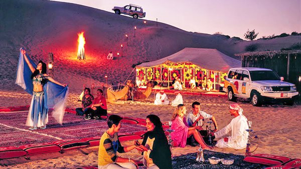 رحلات السفاري والعشاء