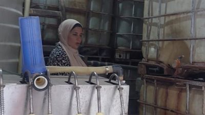 تموين القليوبية تضبط 2 طن خل طعام مجهول المصدر بكفر شكر