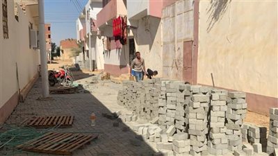 محافظ الوادي الجديد: مواصلة تنفيذ خطة تطوير الطرق والأحياء الداخلية بالمراكز