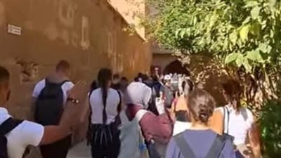 348 سائحًا يزورون المقدسات الدينية بسانت كاترين