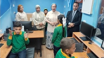 مدير الإدارة المركزية للتسرب من التعليم بالوزارة تشيد بمدارس التعليم المجتمعي بطامية في الفيوم | صور