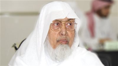 وفاة شيخ القراء في المسجد النبوي الشريف عن عمر يناهز الـ 90 عامًا