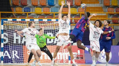 بقيادة سيف الدرع.. برشلونة بطلًا لـ كأس العالم للأندية لليد بالفوز على فيزبريم المجري