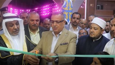 ضمن احتفالات نصر أكتوبر.. محافظ جنوب سيناء يفتتح مسجد البر والإحسان بمدينة طور سيناء| صور