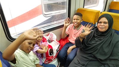 السكة الحديد تُسير الرحلة الـ22 لقطارات العودة الطوعية للأشقاء السودانيين إلى وطنهم 