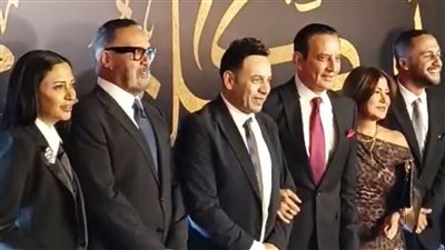جمال العدل ومصطفى قمر.. أول الحضور في افتتاح مسرحية أم كلثوم