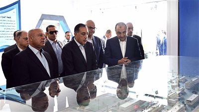 رئيس الوزراء يشهد افتتاح عدد من مصانع الأدوية التابعة لقطاع الأعمال بالقليوبية