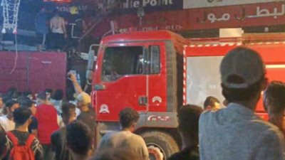 القاهرة 24 ينشر صورًا ترصد لحظات نشوب حريق معرض أدوات منزلية بشبرا الخيمة