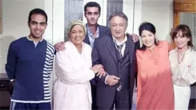 خدوا دهب بنتي.. سرقة فيلا بطل مسلسل حضرة المتهم أبي| خاص