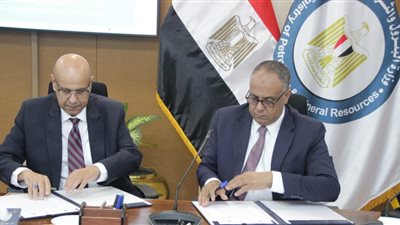 هيئة البترول تمول 20 منحة دراسية كاملة للطلاب المتميزين في جامعة زويل