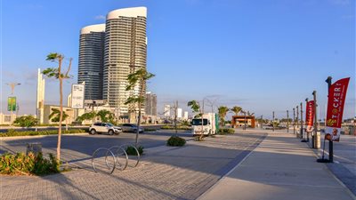 المقاولون العرب تحصد 5 جوائز.. ووزير الإسكان: خير سفير لمصر بالخارج لربطنا بالدول الإفريقية