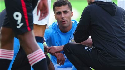 جوارديولا يكشف مدة غياب رودري بعد إصابته أمام برينتفورد