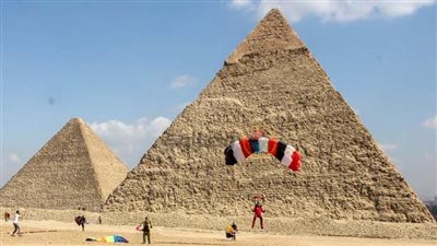بالتزامن مع افتتاح المتحف الكبير.. دراسة بإنشاء مركز للألعاب الرياضية الجوية بمنطقة الأهرامات | خاص