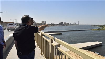 محافظ أسيوط يزور قناطر أسيوط الجديدة.. ويؤكد: الأوضاع مستقرة ومناسيب النيل في المعدلات الطبيعية