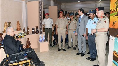 القوات المسلحة تنظم معرضًا فنيًا لإبداعات المحاربين القدماء بمناسبة الاحتفال بذكرى انتصارات أكتوبر المجيدة