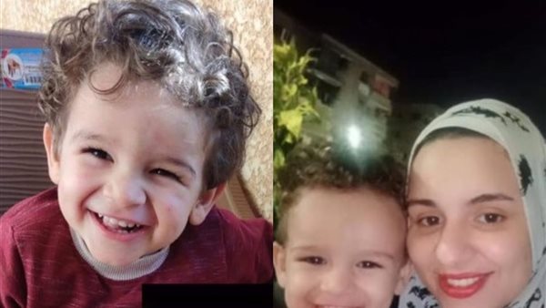 الأم وطفلها