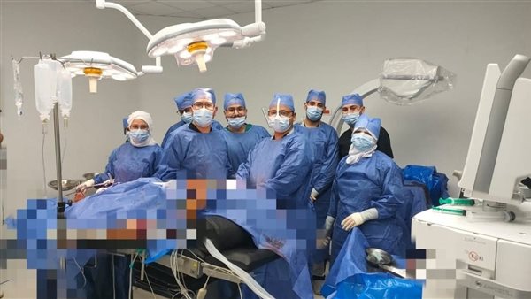 الفريق الطبي